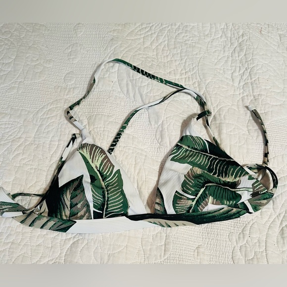 Rip Curl Leaf Print Bikini Shorts Set Medium - Picture 2 of 6